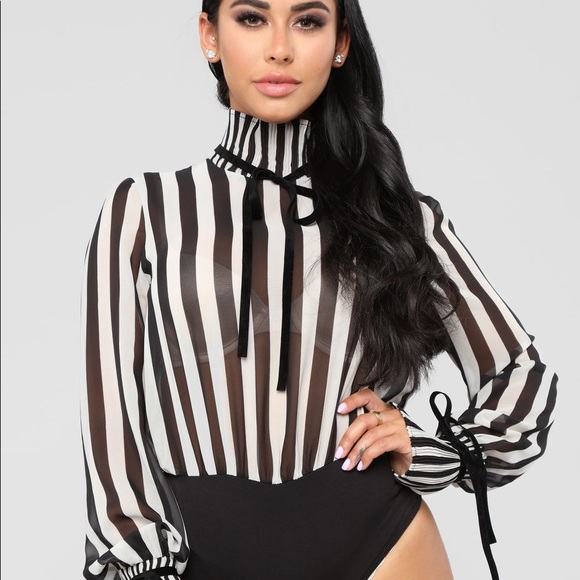 Fashion Nova Black and white pinstripe blouse - Picture 2 of 5